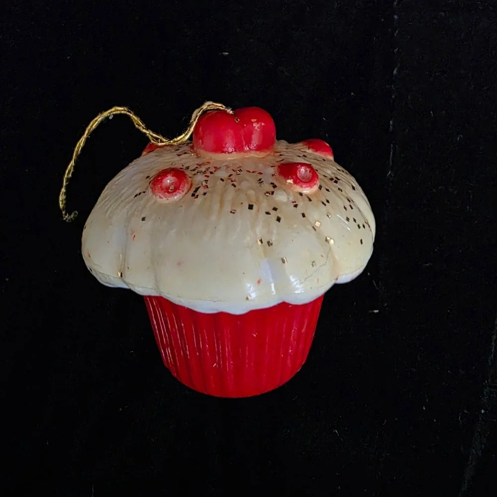 Set of 5 Vintage Red Christmas Ornaments Shiny Brite Poland Japan Hong Kong‎